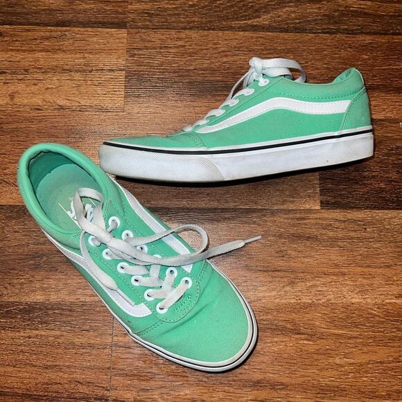 Vans Shoes - Vans Women’s Size 8 Kelly Mint Green Lace Up Unisex Sneakers